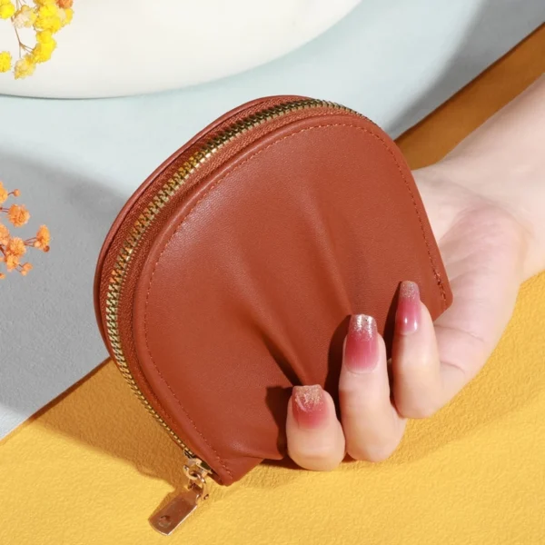 กระเป๋าสตางค์ใบสั้น Shell Bag